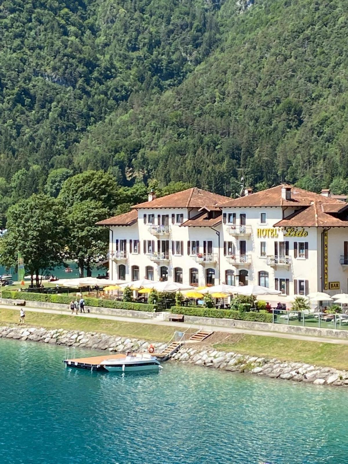 Hotel Lido Pieve Di Ledro Exterior foto